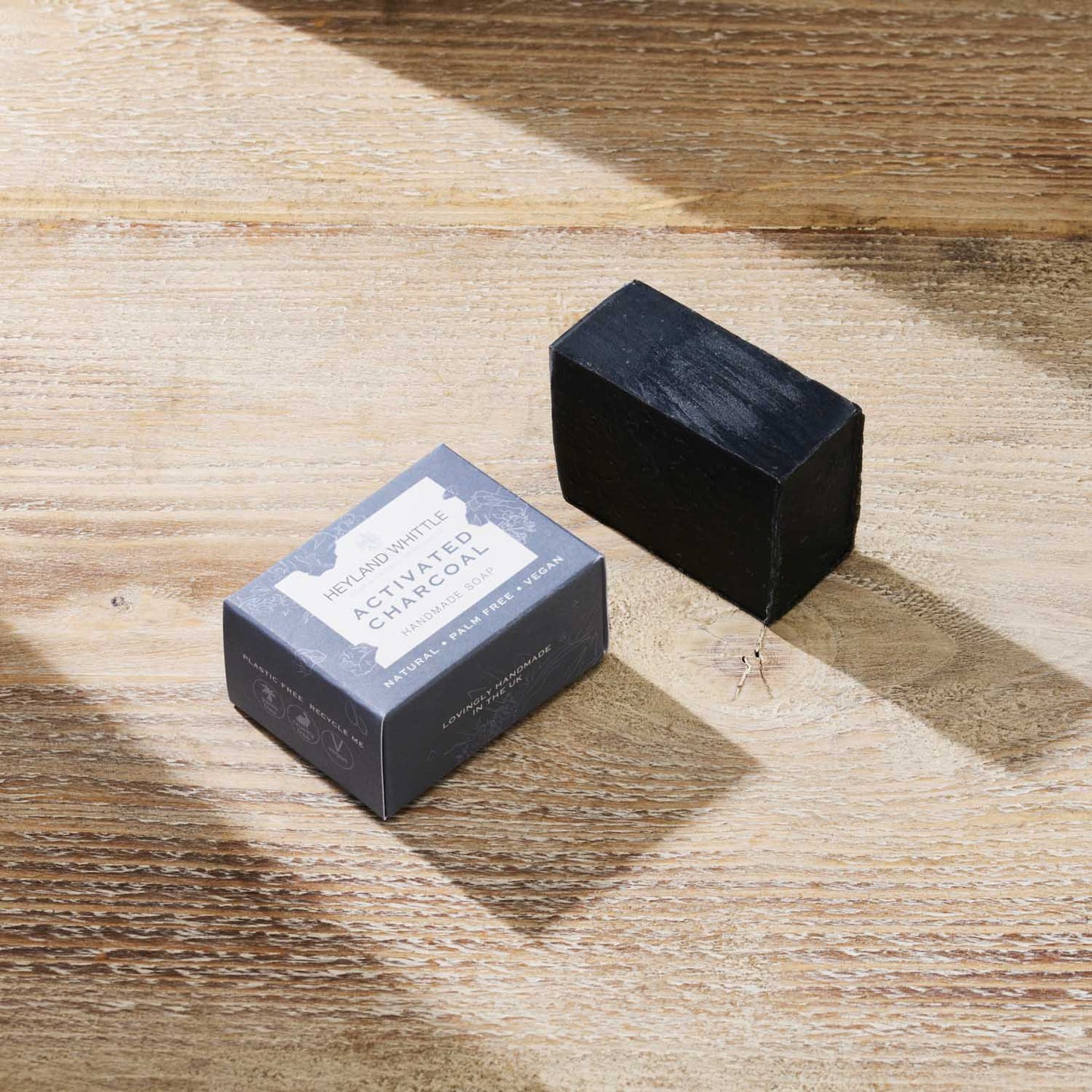 Activated Charcoal Palm Free Mini Favour Soap 45g (8 Pack)